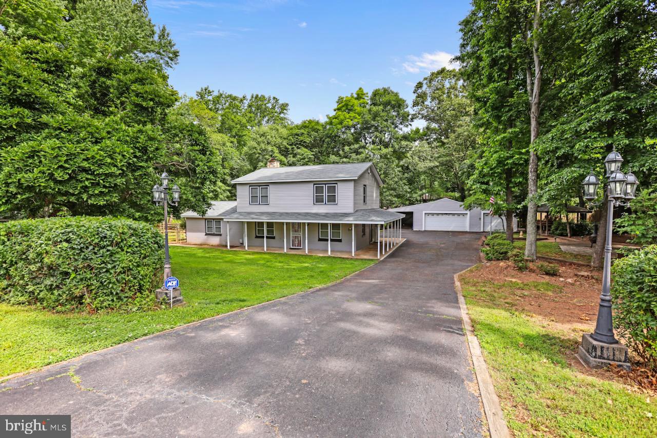 8820 McGrath Road Manassas, VA 20112 - Photo 1 of 28 Make yourself at home at 8820 McGrath Road!