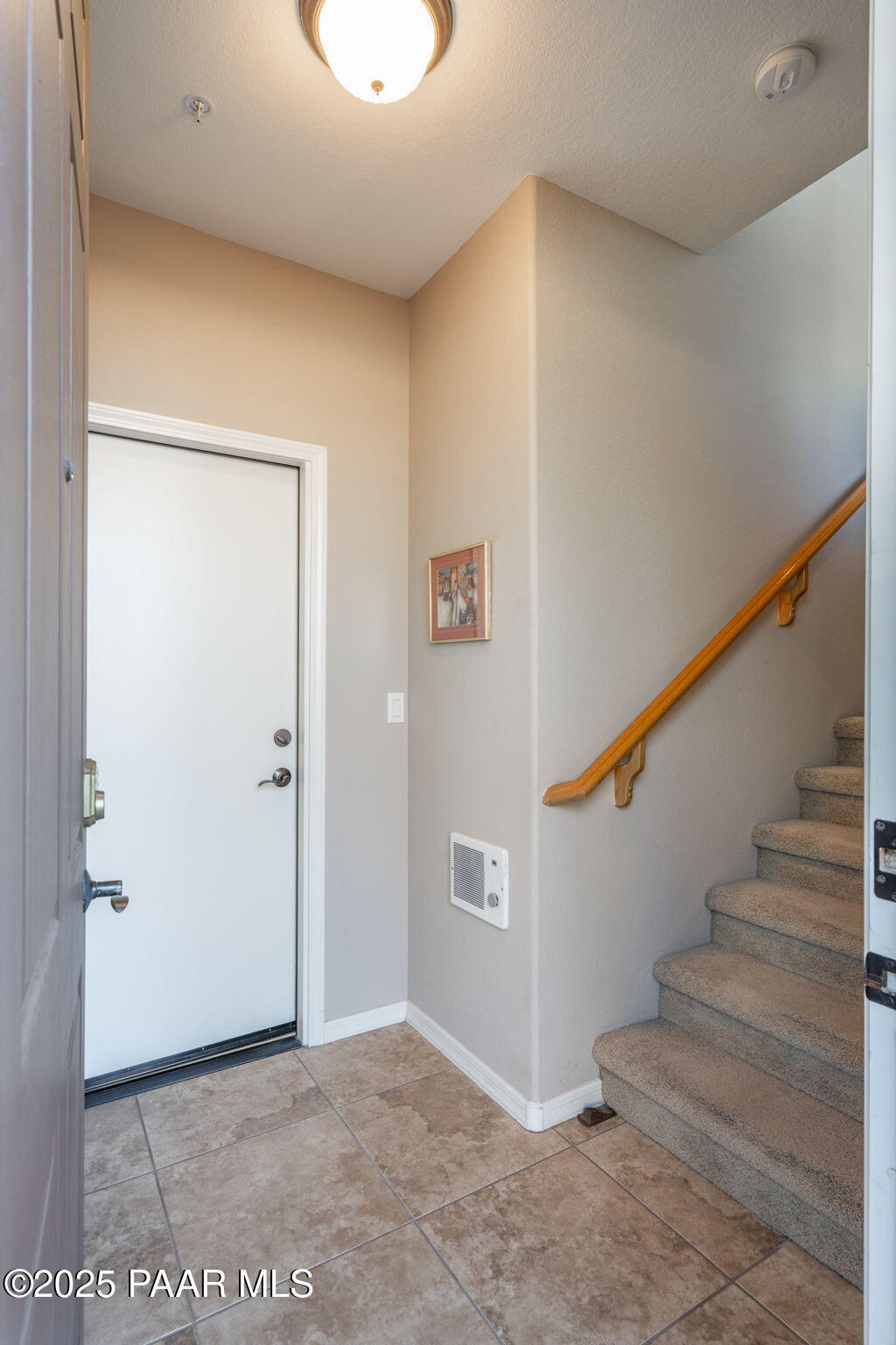 1716 Alpine Meadows Lane, Unit 305 Prescott, AZ 86303 - Photo 6 of 49 a view of an entryway