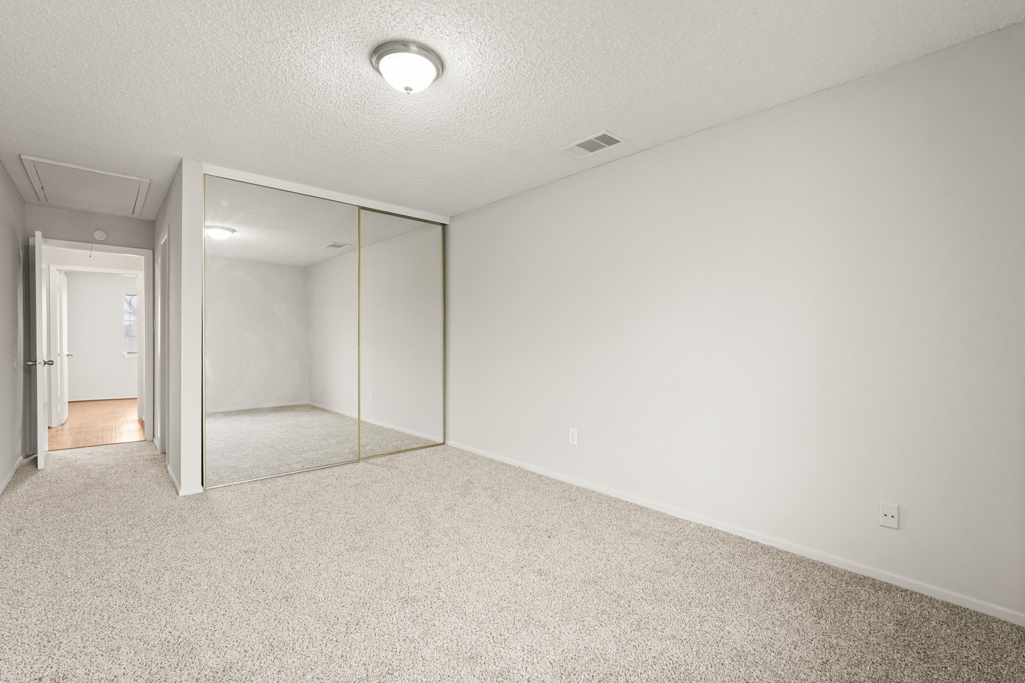 10328 Cook Road Houston, TX 77099 - Photo 11 of 16 a view of an empty room