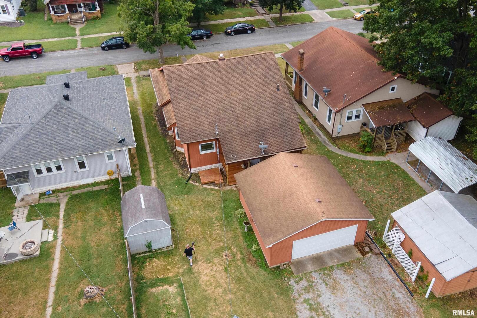 2120 Logan Street Murphysboro, IL 62966 - Photo 26 of 30 an aerial view of a house with outdoor space