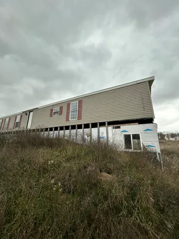 $215,000 | 14220 Beech Avenue, Reed City, MI 49677