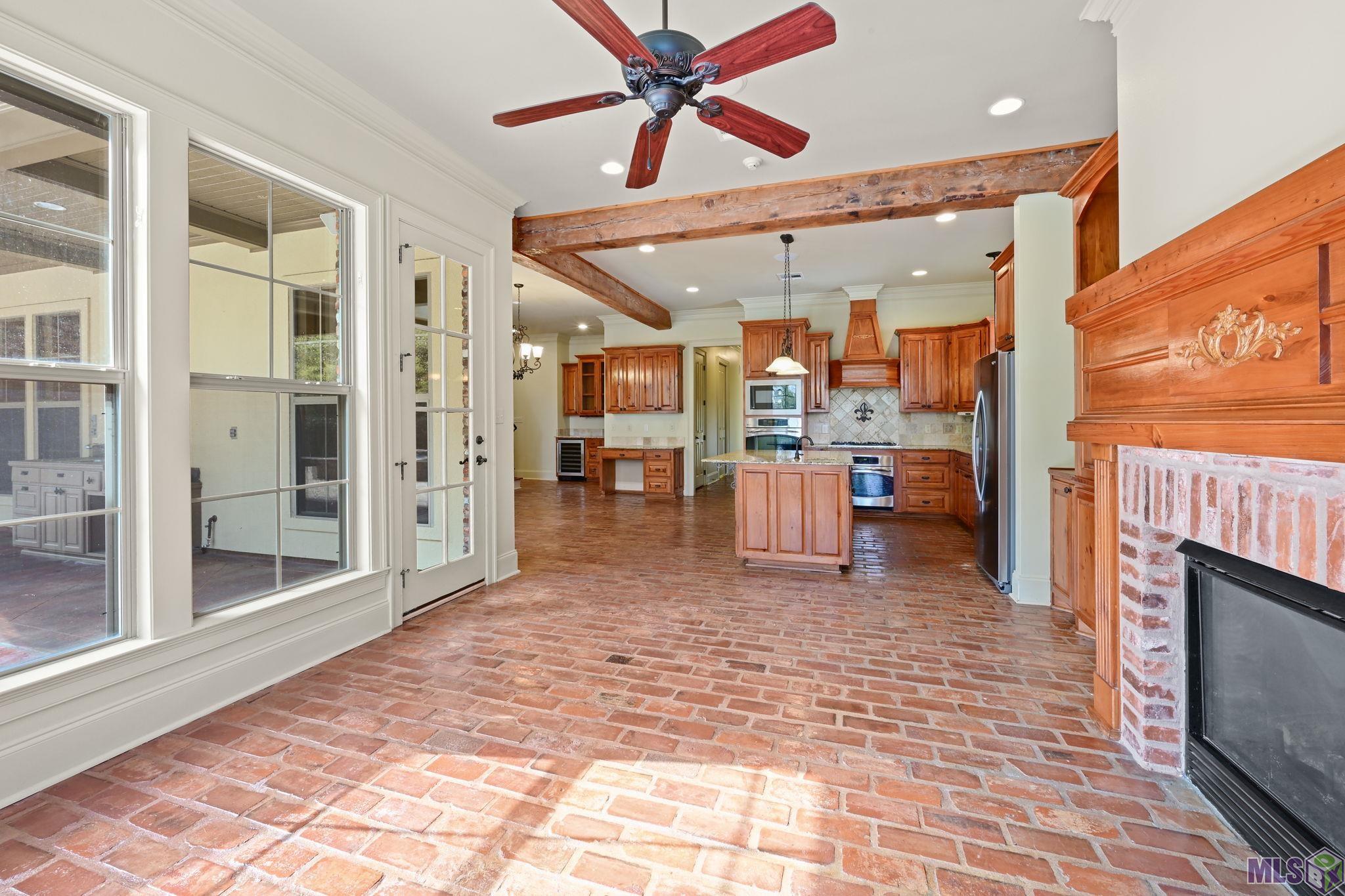 19427 Point O' Woods Court Baton Rouge, LA 70809 - Photo 14 of 50