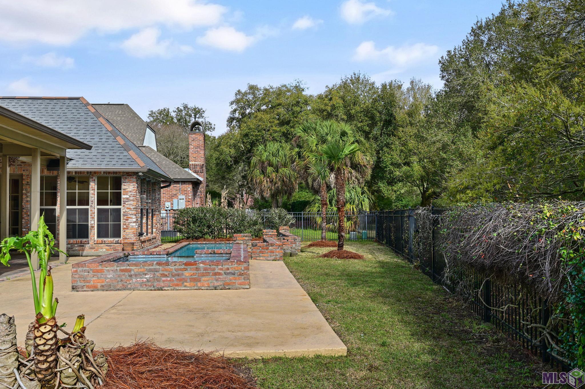 19427 Point O' Woods Court Baton Rouge, LA 70809 - Photo 31 of 50