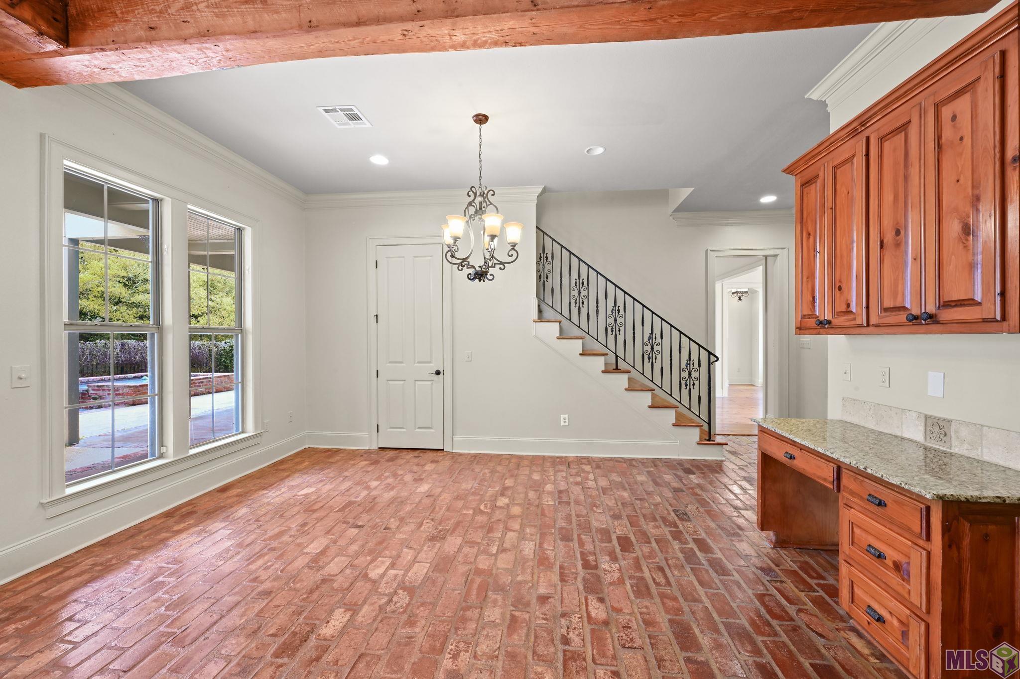 19427 Point O' Woods Court Baton Rouge, LA 70809 - Photo 6 of 50