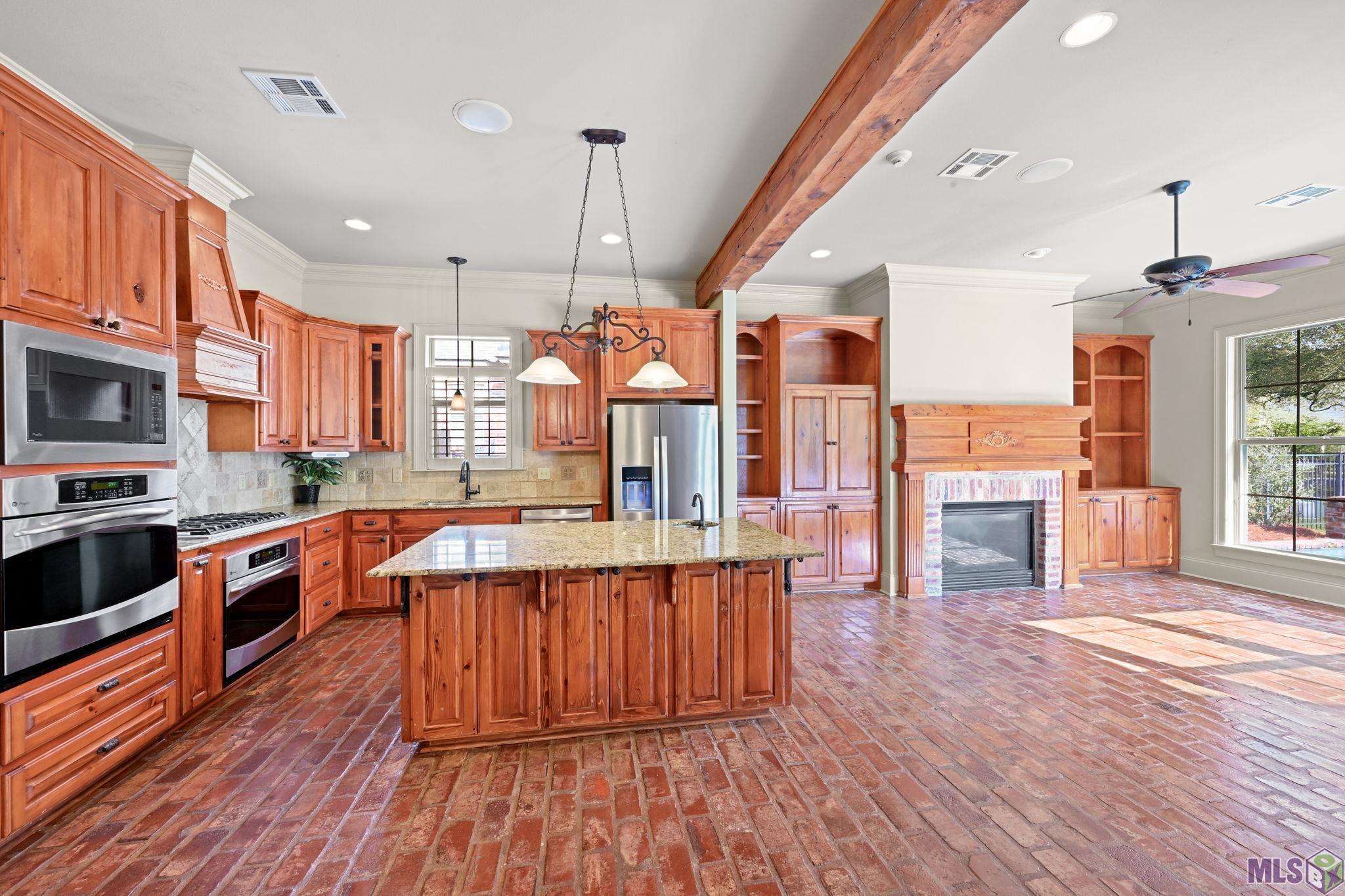 19427 Point O' Woods Court Baton Rouge, LA 70809 - Photo 8 of 50