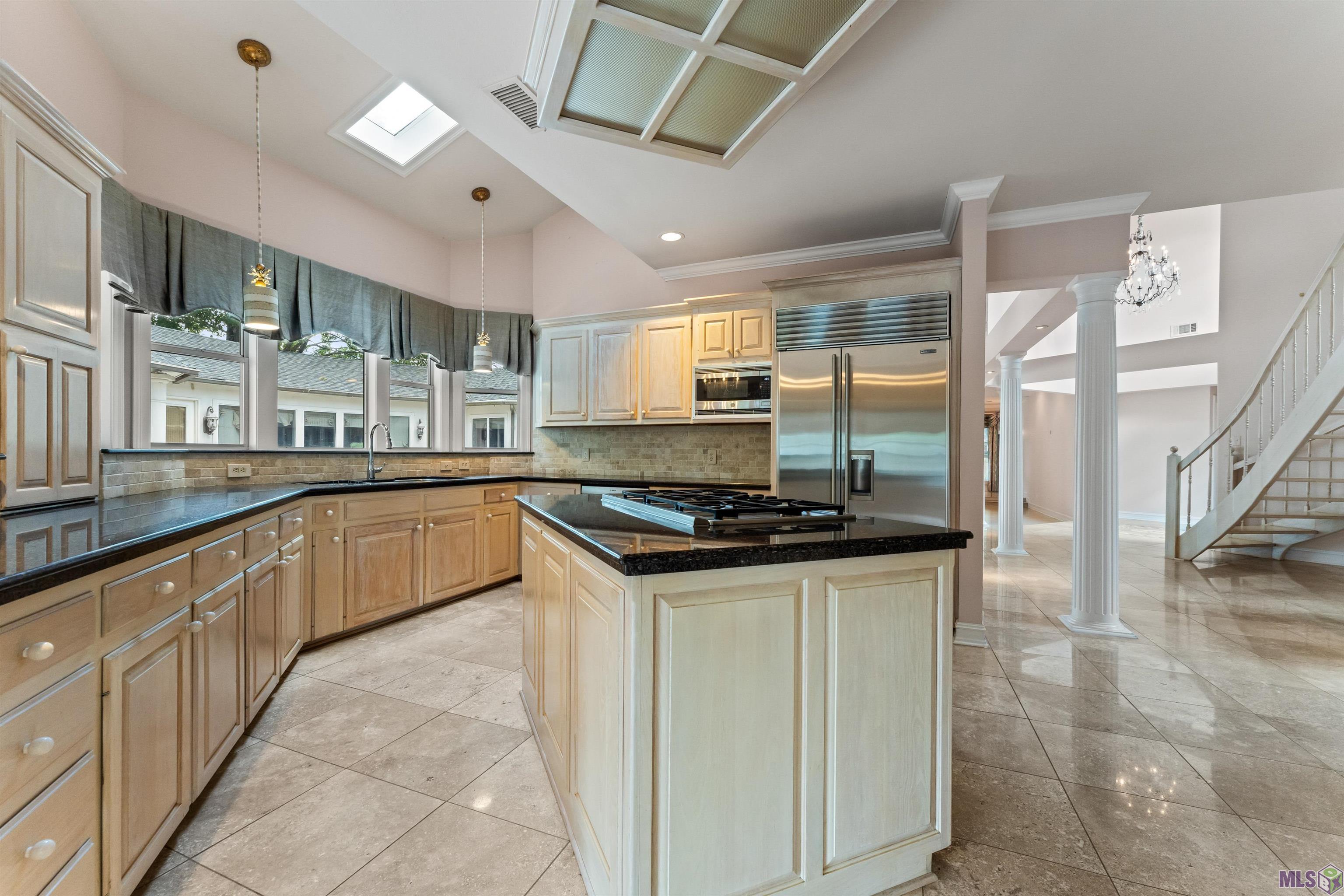 17735 Crossing Boulevard Baton Rouge, LA 70810 - Photo 12 of 54
