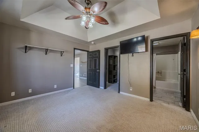 $450,000 | 21504 North Horizonway Street, St. Robert, MO 65584