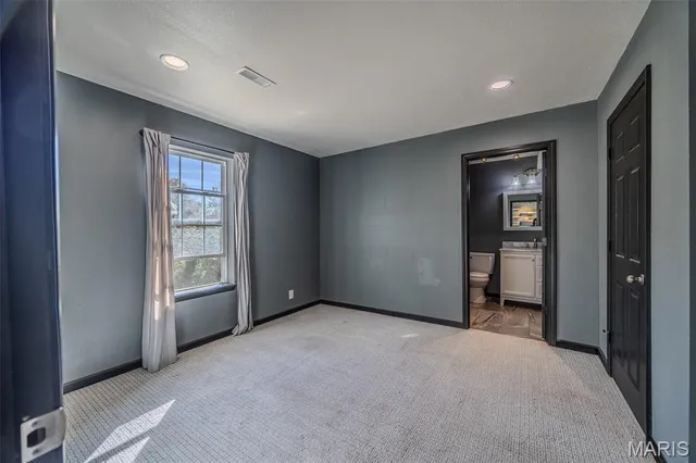 $450,000 | 21504 North Horizonway Street, St. Robert, MO 65584