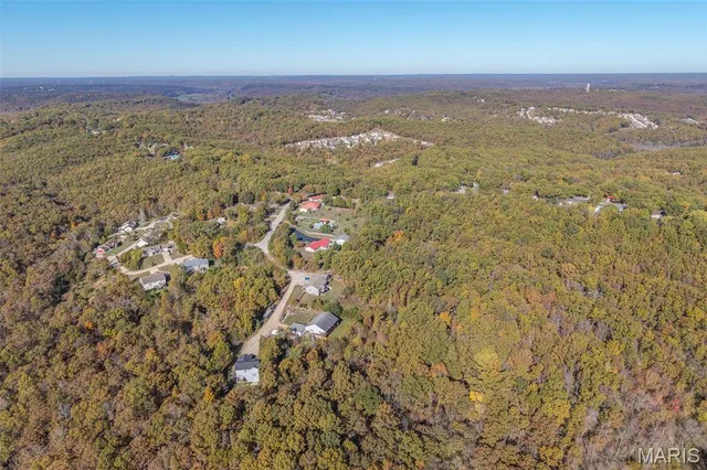 $450,000 | 21504 North Horizonway Street, St. Robert, MO 65584