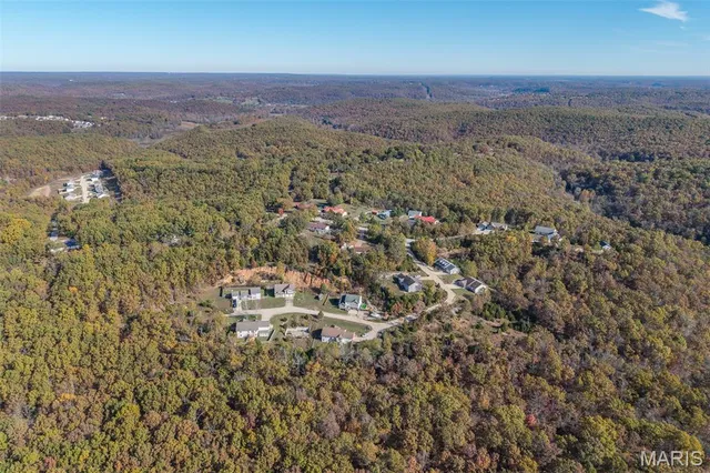 $450,000 | 21504 North Horizonway Street, St. Robert, MO 65584