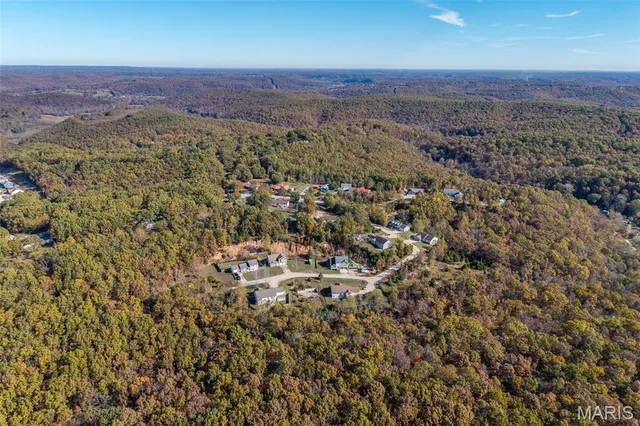 $450,000 | 21504 North Horizonway Street, St. Robert, MO 65584