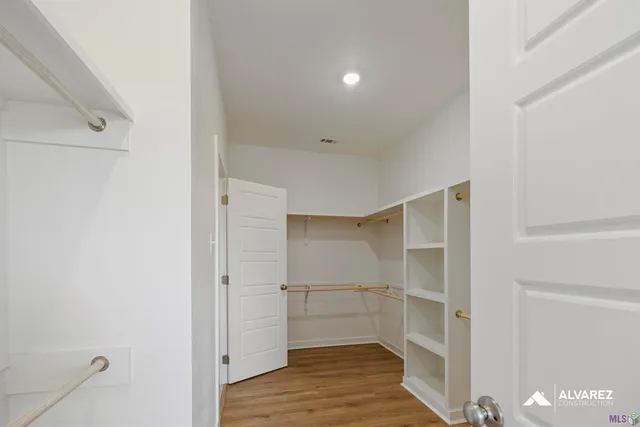 $366,990 | 1715 Seawolf Drive, Baton Rouge, LA 70810