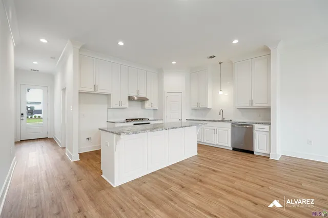 $366,990 | 1715 Seawolf Drive, Baton Rouge, LA 70810