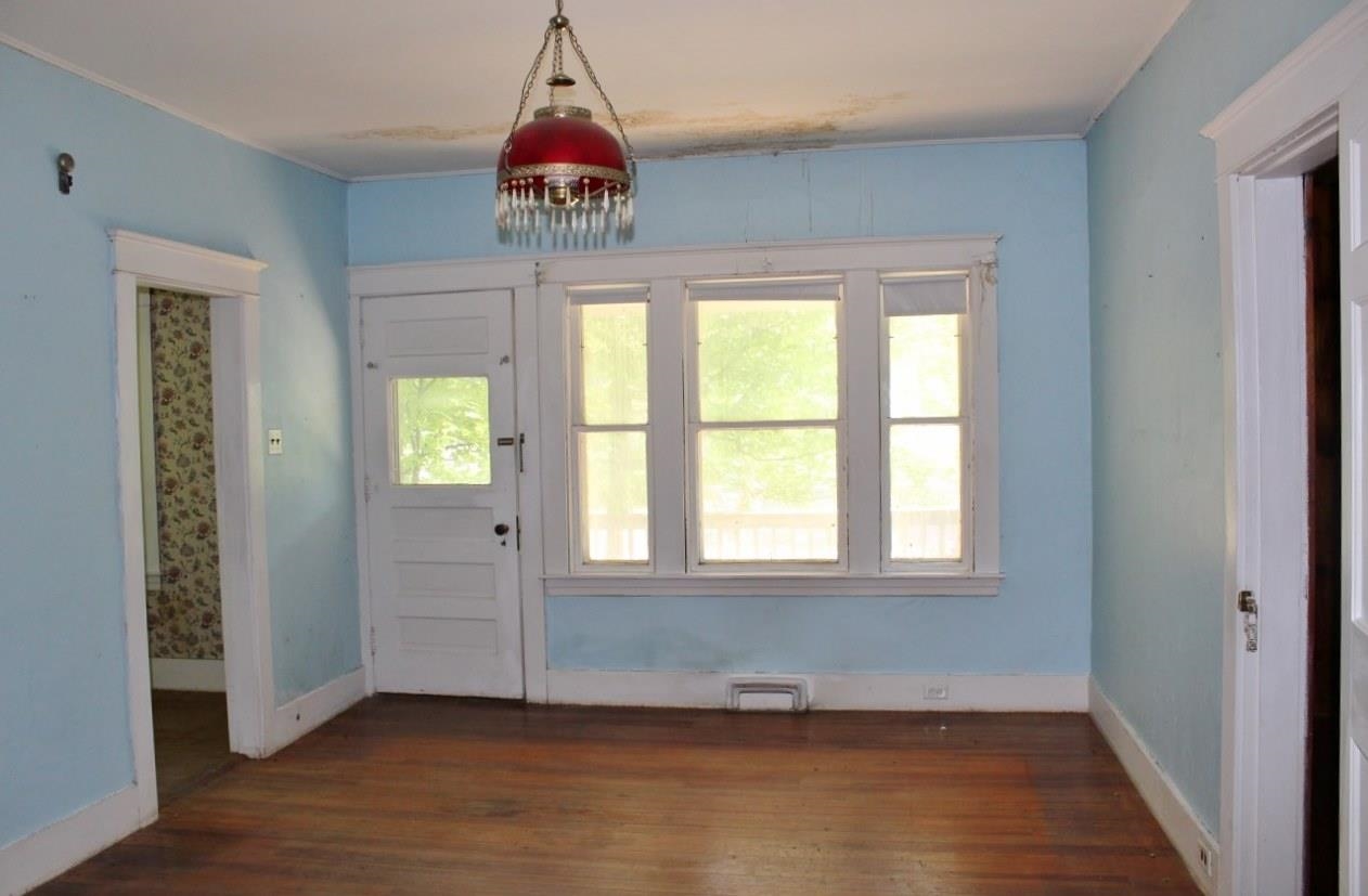 311 Clinton Street Springfield, VT 05156 - Photo 13 of 18