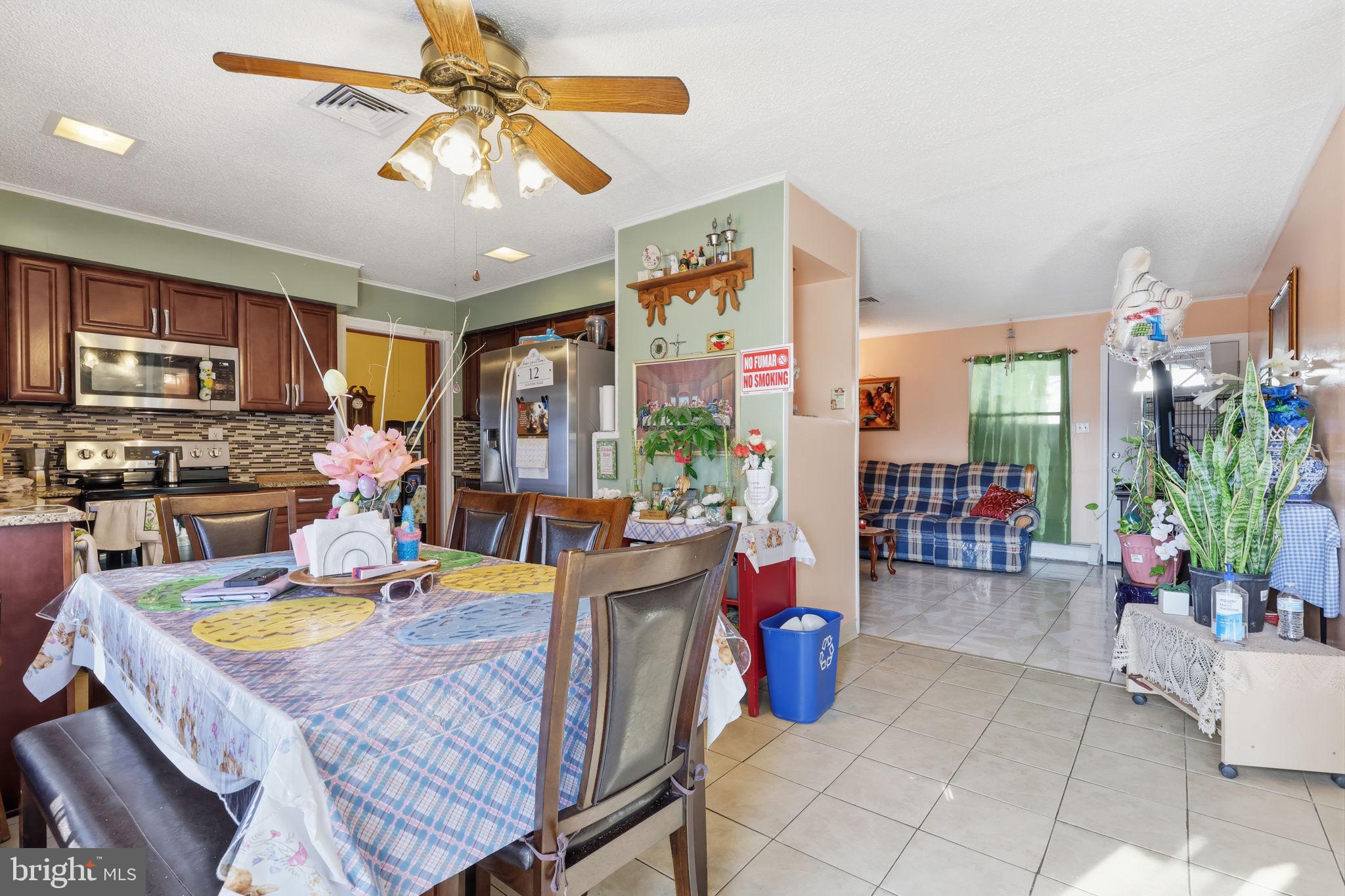 12 Gridiron Road Levittown, PA 19057 - Photo 12 of 32 Gallery Image 12