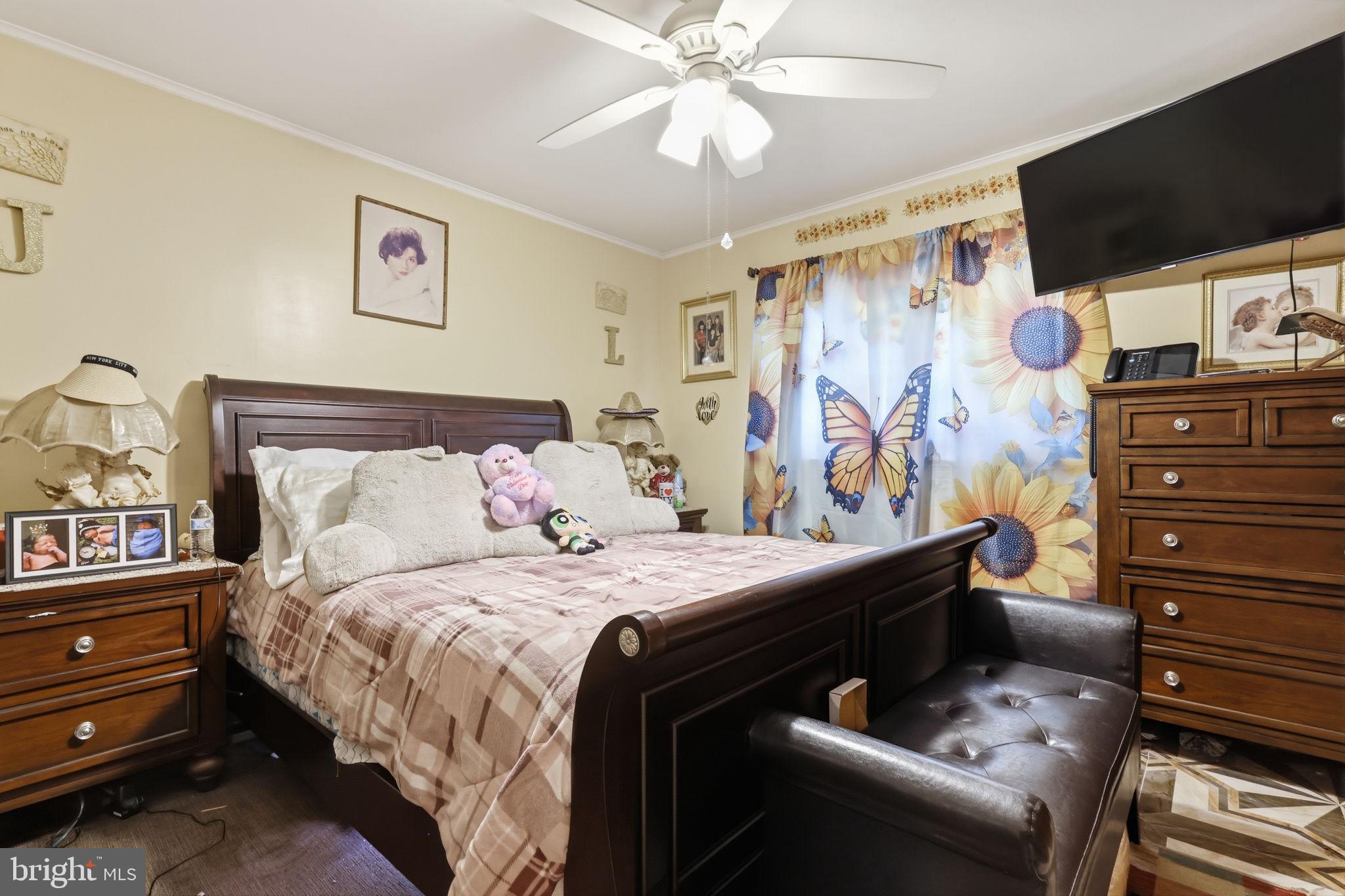 12 Gridiron Road Levittown, PA 19057 - Photo 10 of 32 Gallery Image 10
