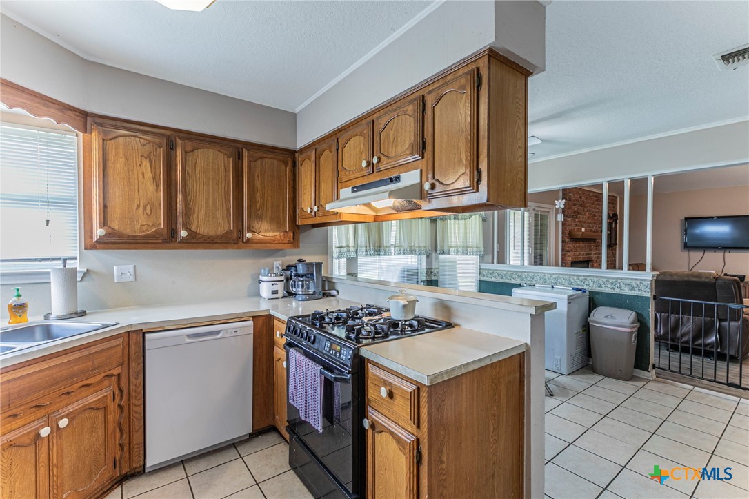 706 Pecos Drive Temple, TX 76504 - Photo 8 of 26