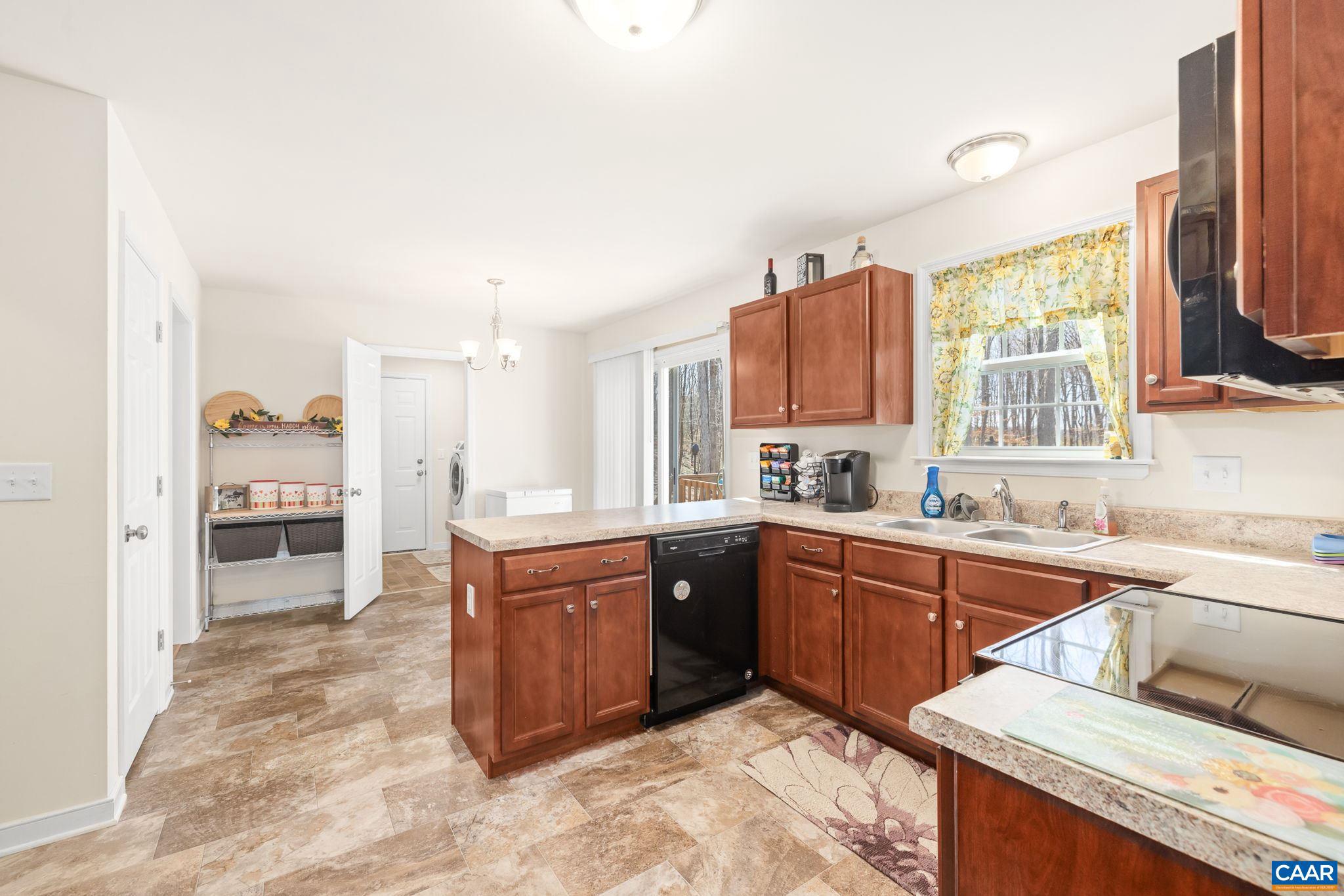 6455 3 Notch Road Louisa, VA 23093 - Photo 8 of 32