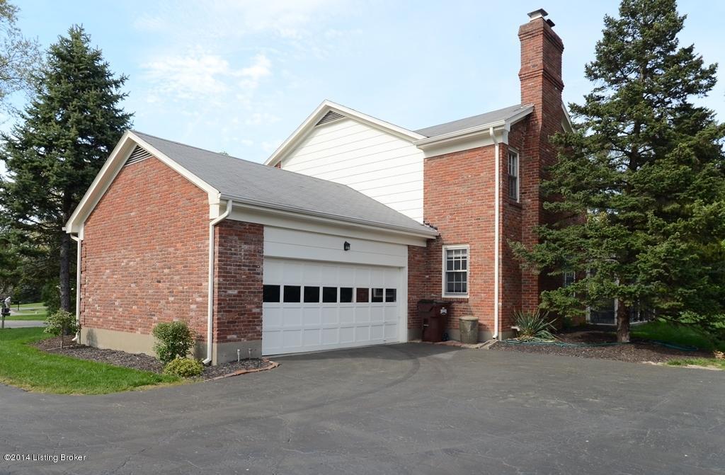 2901 Lightheart Road Louisville, KY 40222 - Photo 52 of 53 DLJ_4512 garage