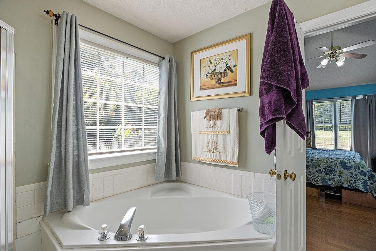 4305 Emmit Drive Raleigh, NC 27604 - Photo 18 of 35 Photo 18