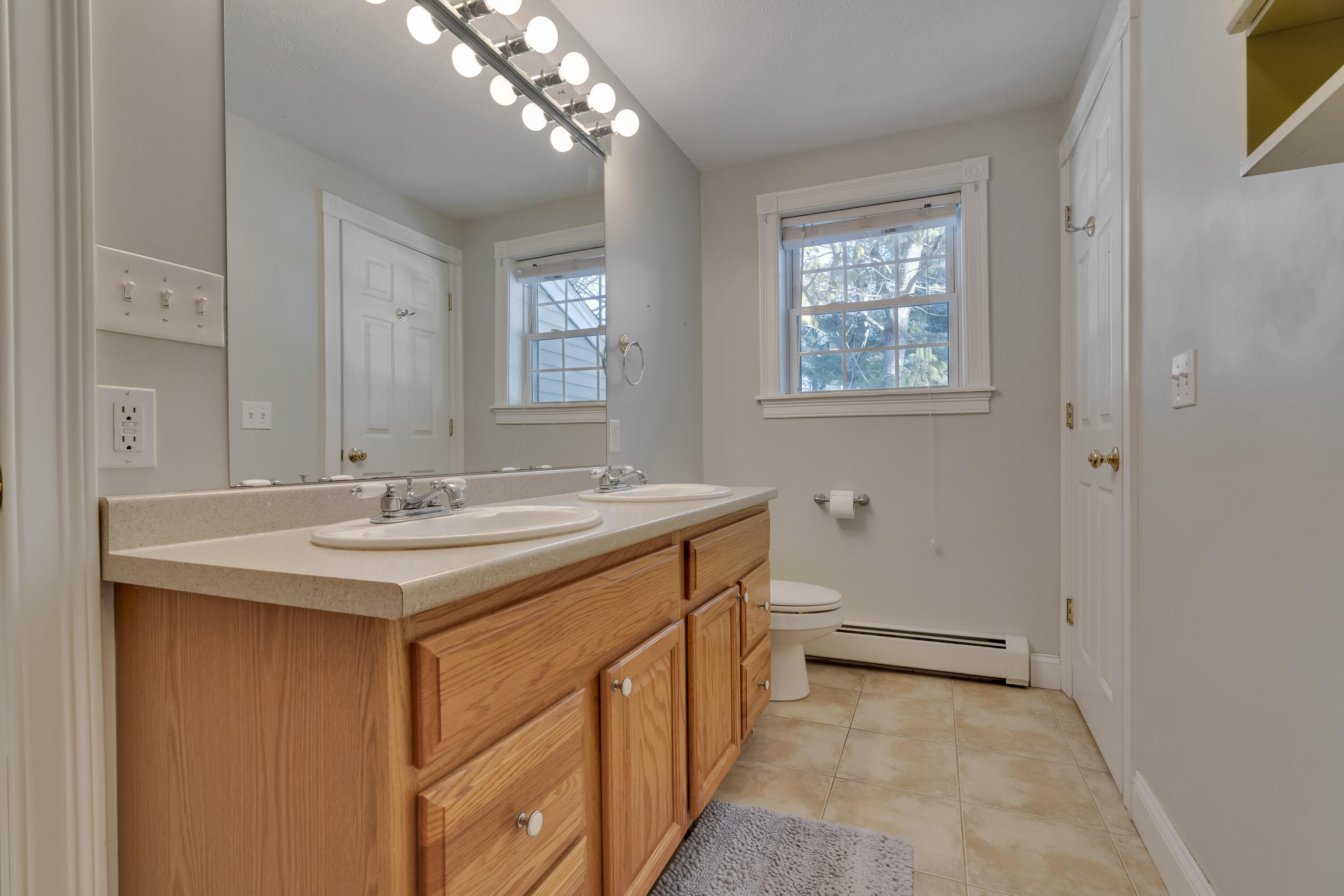 22 Tasker Street, Unit 11 Saco, ME 04072 - Photo 14 of 33 _DSC2667