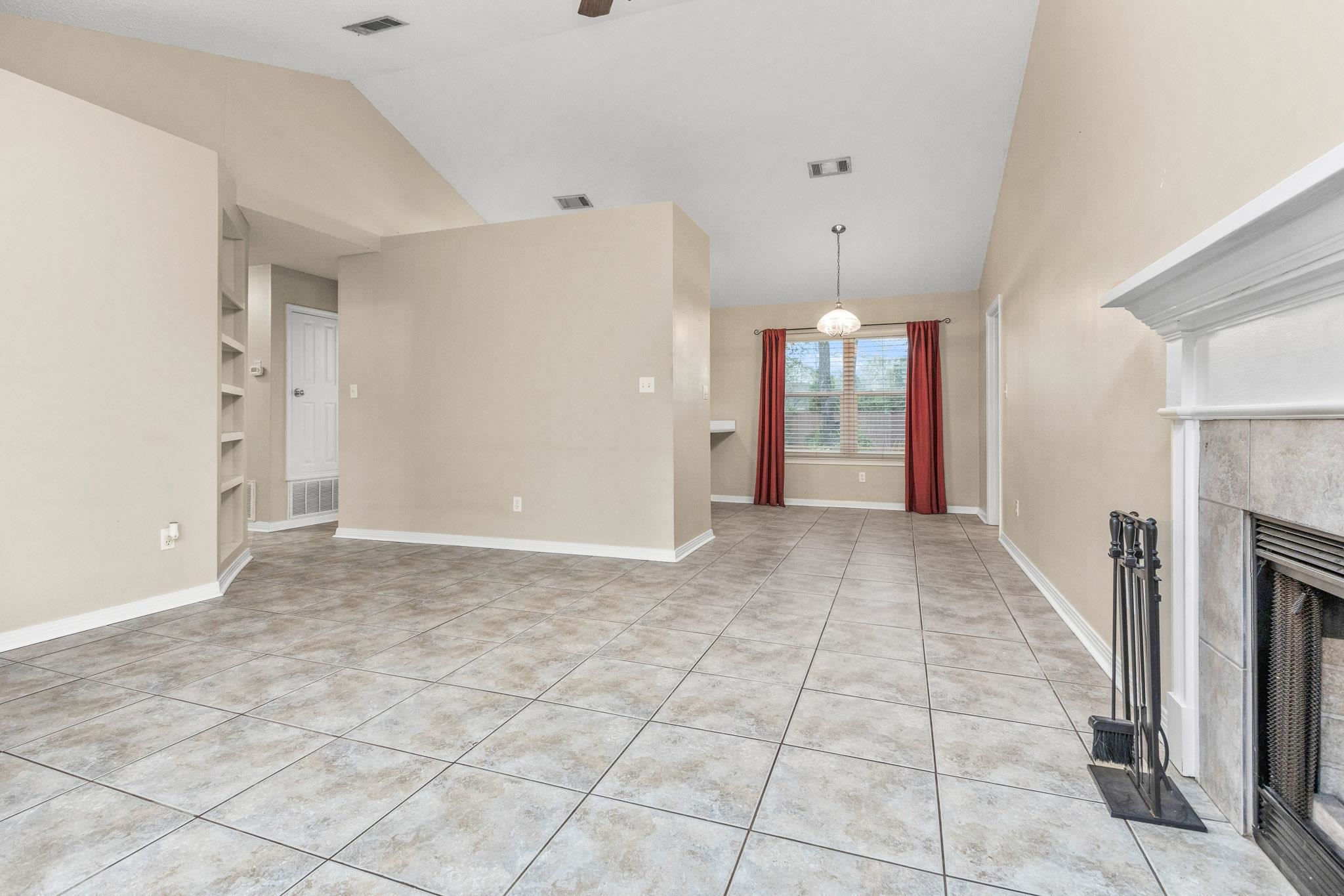 4721 Frontier Road Pace, FL 32571 - Photo 5 of 31