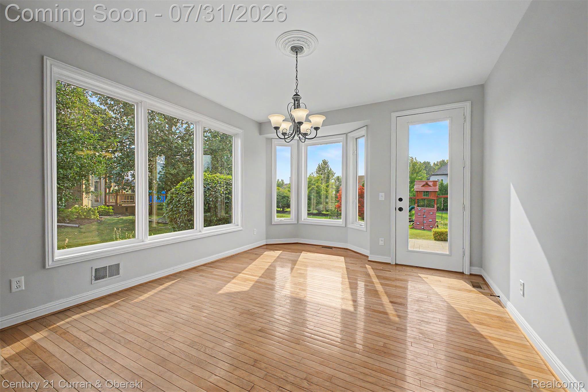 48541 Inveraray Road Canton, MI 48188 - Photo 20 of 66 20.jpg