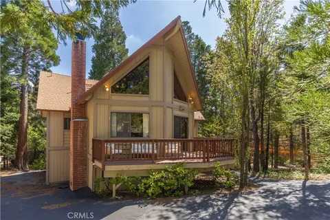 $615,000 | 27207 Bernina Drive, Lake Arrowhead, CA 92352