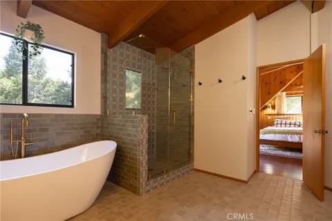 $615,000 | 27207 Bernina Drive, Lake Arrowhead, CA 92352