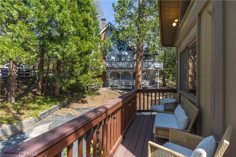 $615,000 | 27207 Bernina Drive, Lake Arrowhead, CA 92352