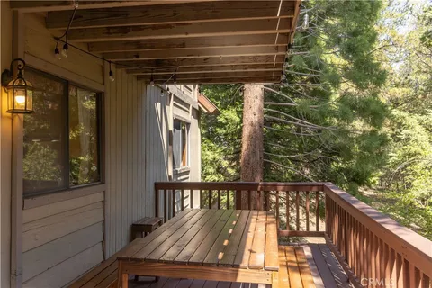 $615,000 | 27207 Bernina Drive, Lake Arrowhead, CA 92352
