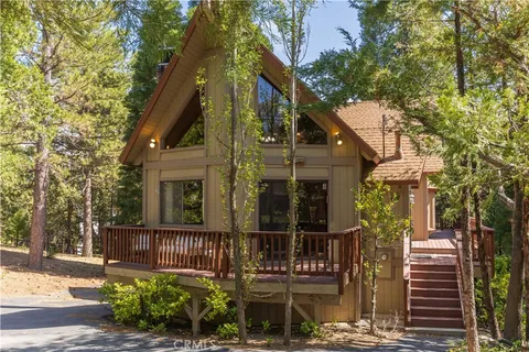 $615,000 | 27207 Bernina Drive, Lake Arrowhead, CA 92352