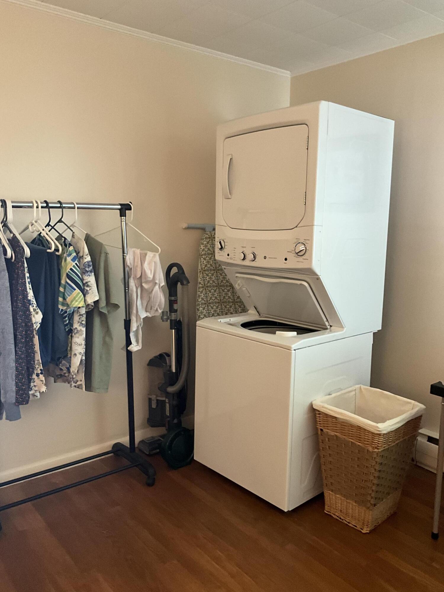 17 Broadlawn Drive Brewer, ME 04412 - Photo 21 of 34 IMG_0385