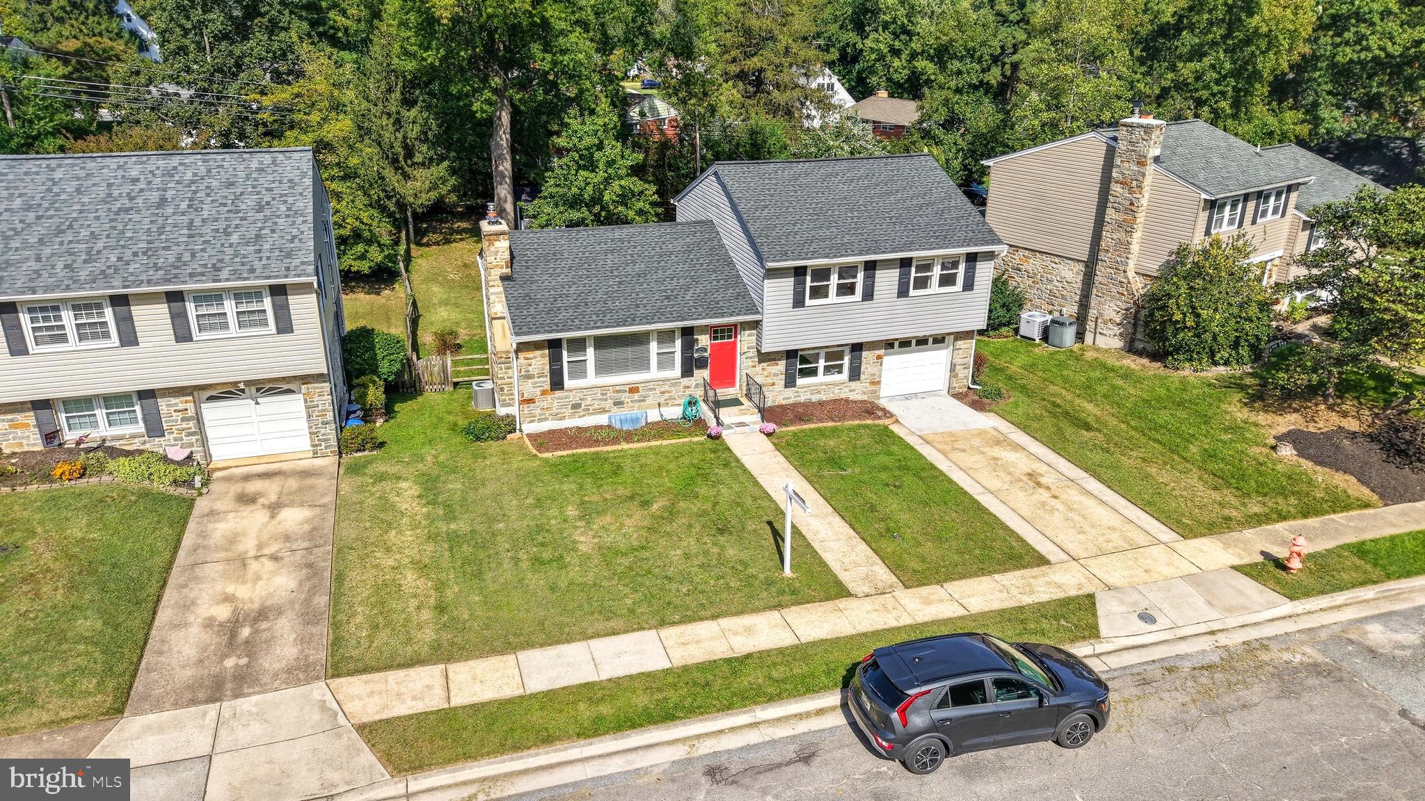 42 Croftley Road Lutherville-Timonium, MD 21093 - Photo 3 of 49 Gallery Image 3