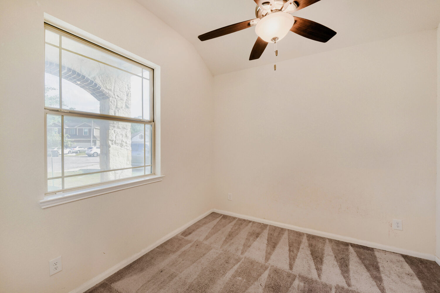 13990 Katlin Road Conroe, TX 77306 - Photo 18 of 28