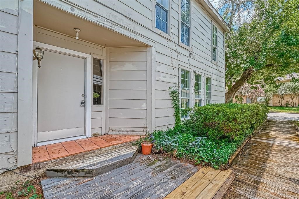 17805 Villa Way Drive Spring, TX 77379 - Photo 7 of 50 a front view of a house with a yard