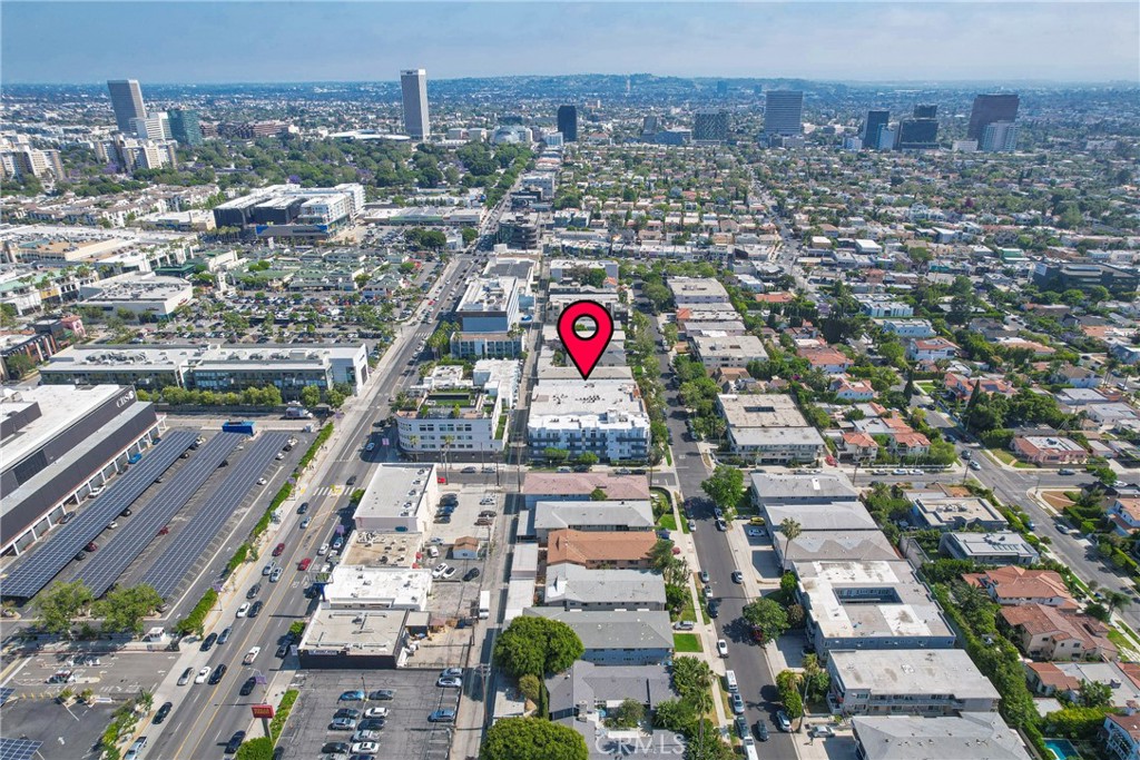 104 South Hayworth Avenue, Unit 204 Los Angeles, CA 90048 - Photo 38 of 52 an aerial view of city