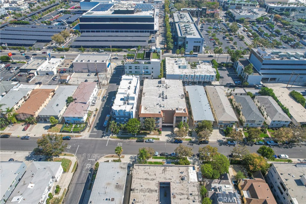 104 South Hayworth Avenue, Unit 204 Los Angeles, CA 90048 - Photo 45 of 52 a view of city