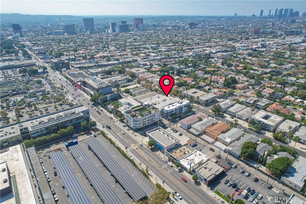 104 South Hayworth Avenue, Unit 204 Los Angeles, CA 90048 - Photo 48 of 52