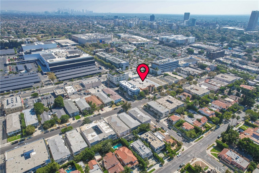 104 South Hayworth Avenue, Unit 204 Los Angeles, CA 90048 - Photo 49 of 52 an aerial view of a city