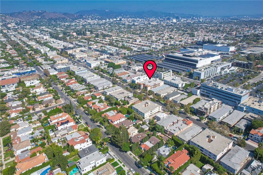 104 South Hayworth Avenue, Unit 204 Los Angeles, CA 90048 - Photo 51 of 52 an aerial view of a city