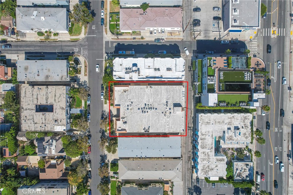 104 South Hayworth Avenue, Unit 204 Los Angeles, CA 90048 - Photo 52 of 52 a view of city