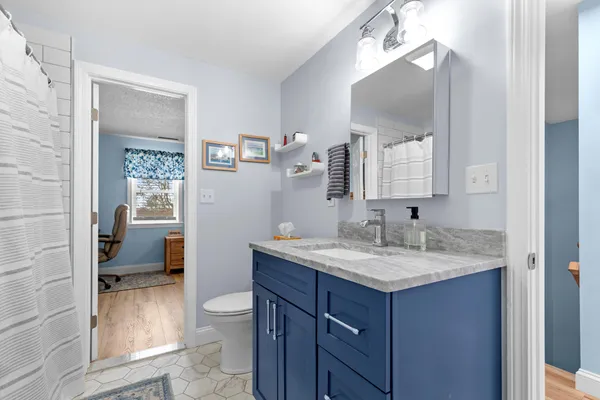 $445,000 | 4 Harbor Hill Drive, Unit 4, Buzzards Bay, MA 02532