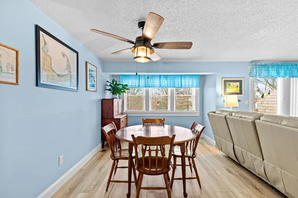 $445,000 | 4 Harbor Hill Drive, Unit 4, Buzzards Bay, MA 02532