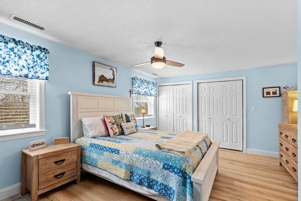 $445,000 | 4 Harbor Hill Drive, Unit 4, Buzzards Bay, MA 02532