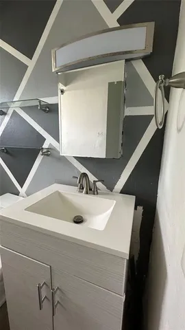 $1,490 | 4163 Southwest 67th Avenue, Unit 211C, Davie, FL 33314