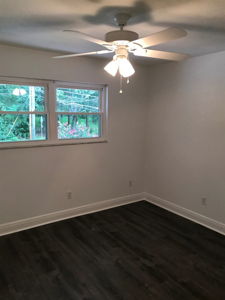 1502 Pullen Road, Unit C Tallahassee, FL 32303 - Photo 13 of 18