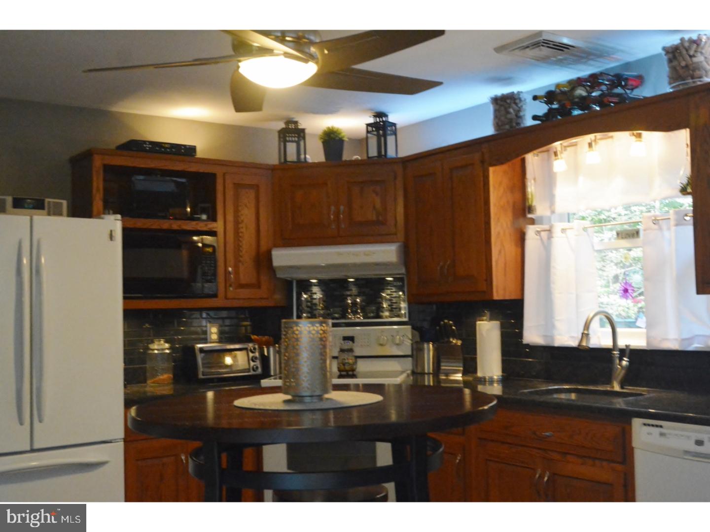 1925 Rosenberger Road Quakertown, PA 18951 - Photo 11 of 22 Kitchen