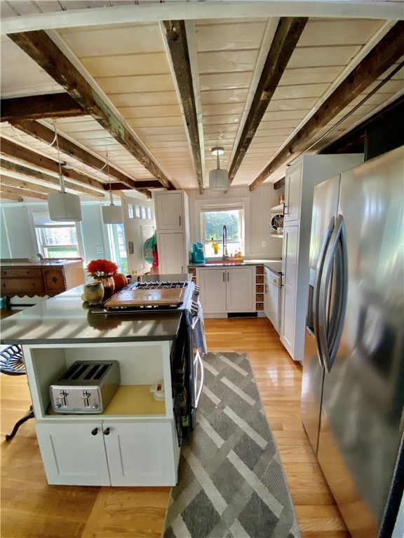 503 County Road Barrington, RI 02806 - Photo 8 of 21 Gallery Image 8