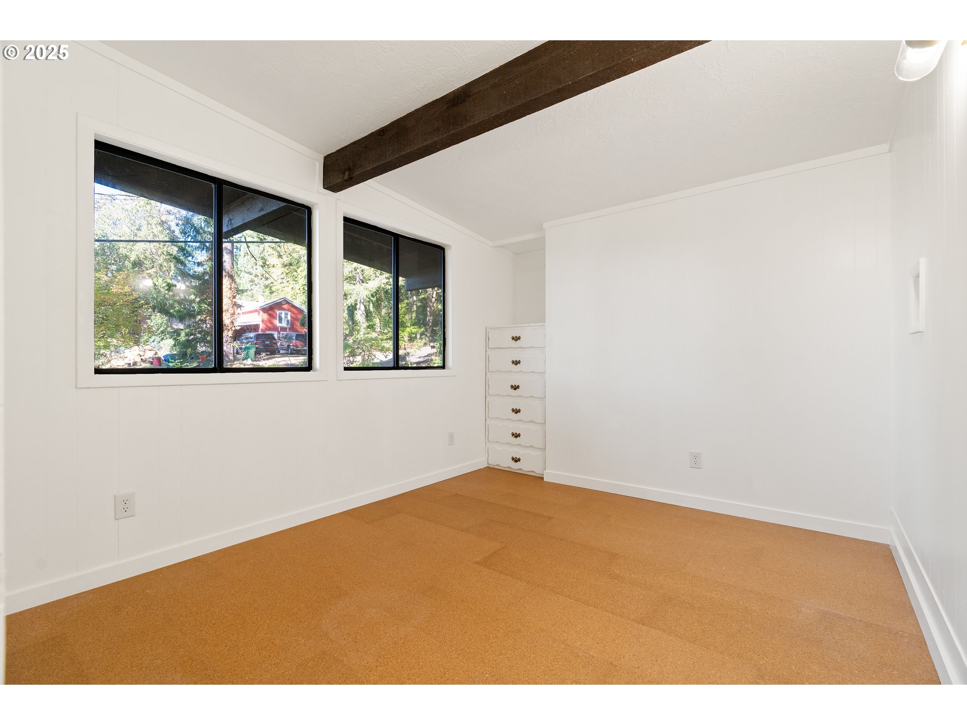 4778 Southeast Naef Road Milwaukie, OR 97267 - Photo 31 of 43 a view of empty room with window